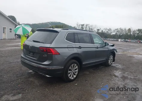 2018 Volkswagen Tiguan 2.0T Se/2.0T Sel z USA, uszkodzony, nr VIN 3VV2B7AX1JM106853